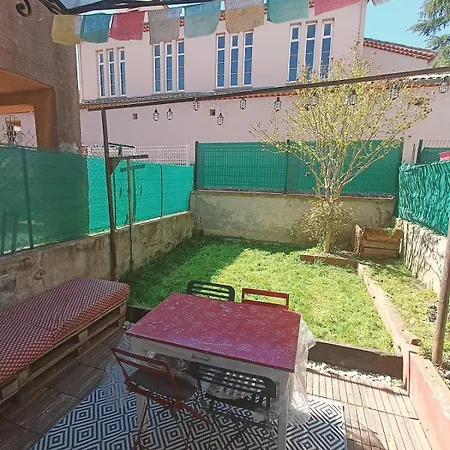 La Parenthese Ardechoise Apartment *
